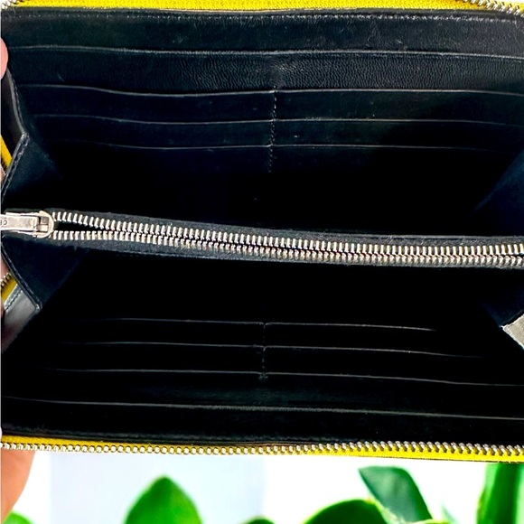 Celine large citron leather zip around wallet - Picture 9 of 9